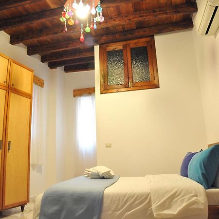 Tyre Boutique Apartments מראה חיצוני תמונה