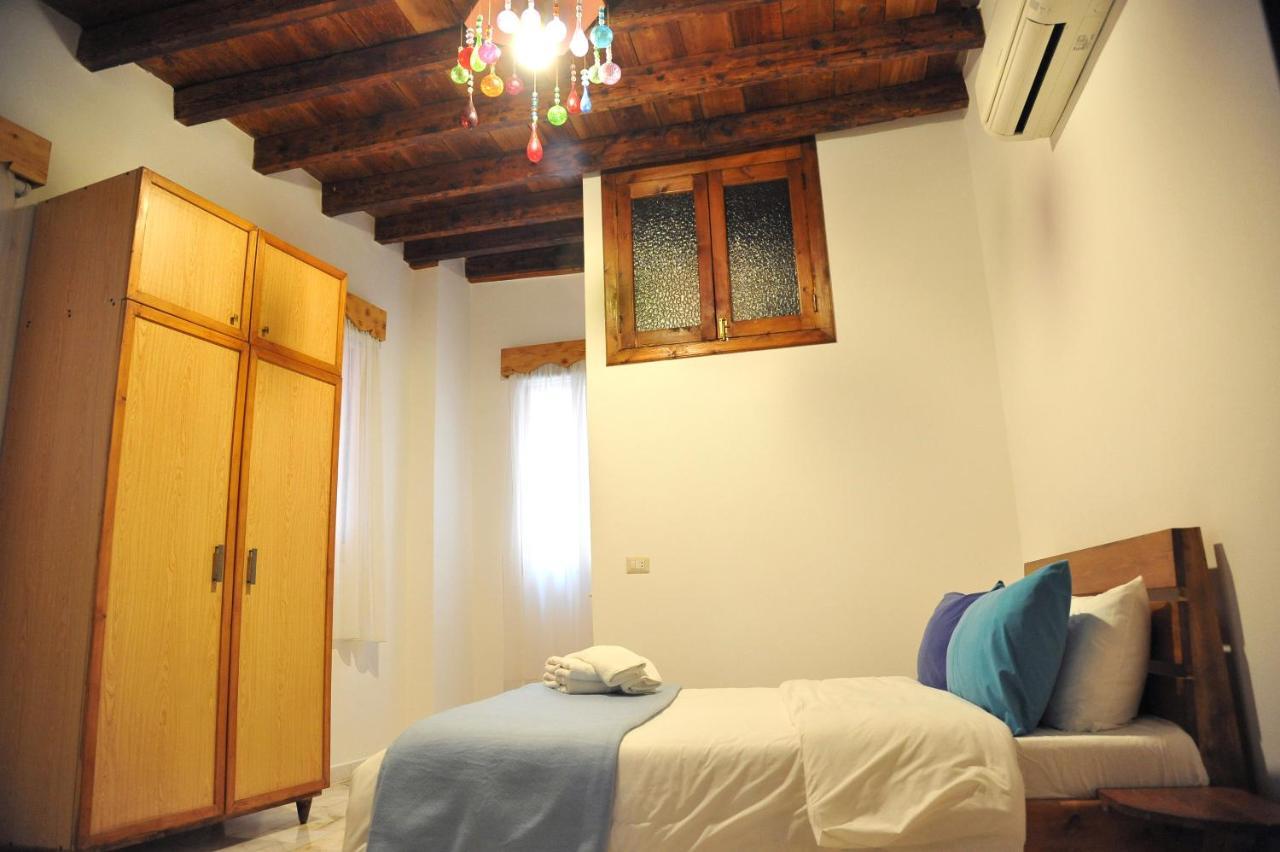 Tyre Boutique Apartments מראה חיצוני תמונה